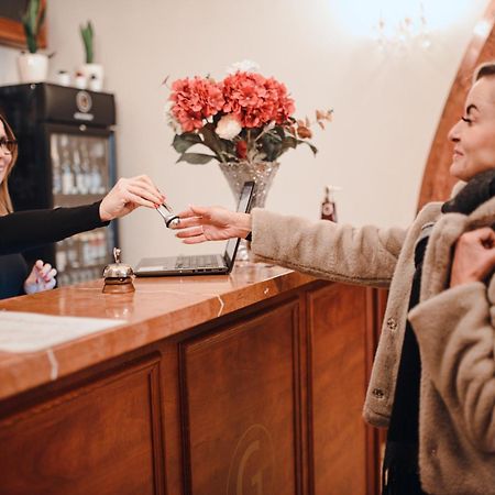 Hotel Grand Hradec Kralove Ngoại thất bức ảnh