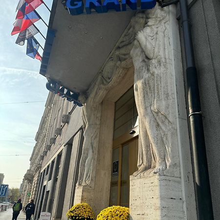 Hotel Grand Hradec Kralove Ngoại thất bức ảnh